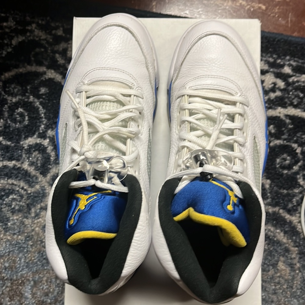 Jordan 5 “Laney” - Picture 2 of 7